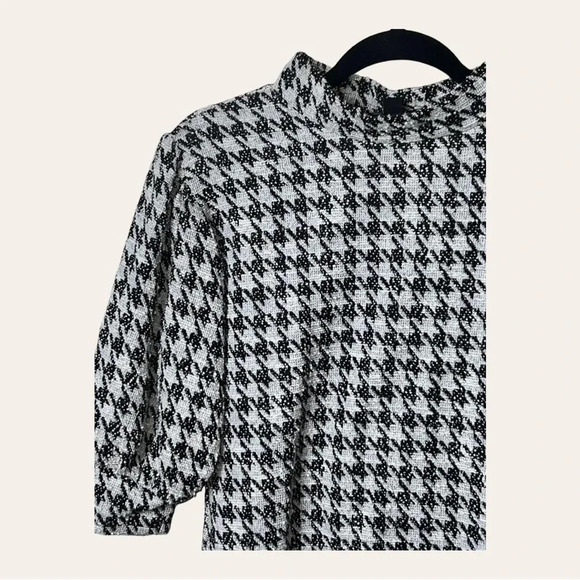 0279.โ ANN TAYLOR SHORT SLEEVE BLOUSE SIZE MEDIUM PETITE HOUNDSTOOTH PATTERN - Picture 3 of 11